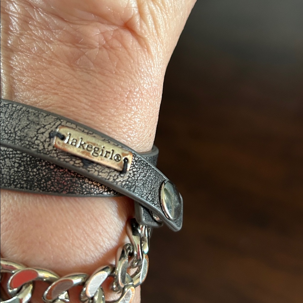 Silver and Black Lakegirl Bracelet wraps three times - Picture 4 of 14